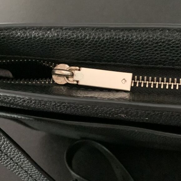 Kate spade black pebble tassel crossbody EUC - Picture 9 of 9